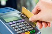 In kasbasis boekhouding, kunt u kosten ten tijde van de creditcard kosten?