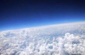 Wat Is het verschil tussen de troposfeer & de stratosfeer?