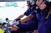 Hoeveel is een leven vlucht EMT verdienen per uur?