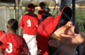 Hoe vul een line-up Card voor Little League Baseball