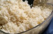Hoe winkel gekookte rijst en houd het vers