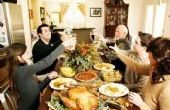 Hoe geeft men een Toast op Thanksgiving