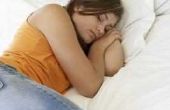 Hoe kan u helpen een tiener val in slaap