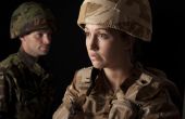 De verschillen in wezen in het leger voor vrouwen & mannen